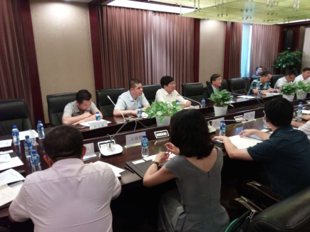  长春市深入智慧城视注医养结合色幼镇、观光城镇开发等项目合作互换会现场
