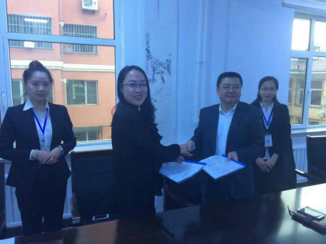  猫先生官网王总与包头市卉祥源公司掌管人签约